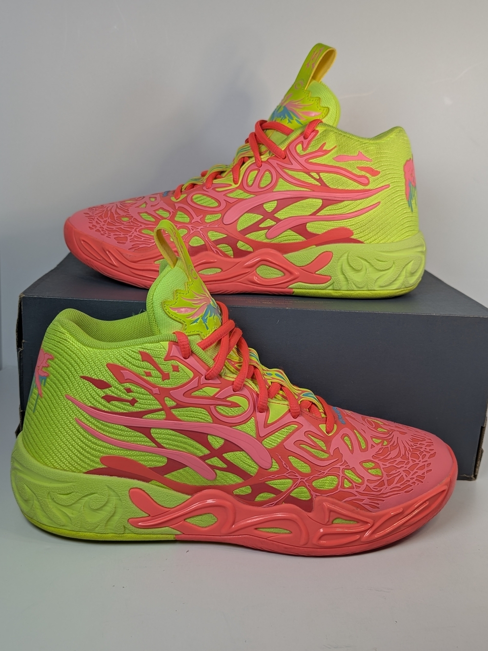 Puma MB.04 LaMelo Ball 1 Love Pink Yellow Alert Men's 9.5 Basketball Shoes